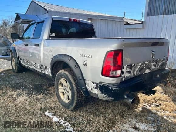 2013 Ram 1500 Tradesman с VIN 1C6RR7FT0DS710105, выставлен на аукционе Copart как лот 46686935 с пробегом 271 582 миль миль и Чистый • Clean title. История ставок и продаж доступна на DreamBid. Изображение 3.