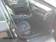 2018 Toyota Camry SE with VIN 4T1B11HK4JU658668, listed as a IAAI auction lot 43204847 with 195,921 mi miles and . Bid and sale history available at DreamBid. Image 5.