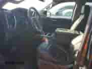 2020 Chevrolet Silverado 1500 LTZ с VIN 1GCUYGED1LZ360456, выставлен на аукционе Copart как лот 81458885 с пробегом 50 036 миль миль и Списание • Salvage title. История ставок и продаж доступна на DreamBid. Изображение 7.