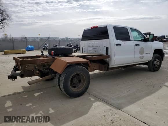 2017 Chevrolet Silverado 3500HD Work Truck с VIN 1GC4KYCG1HF116948, выставлен на аукционе Copart как лот 64149145 с пробегом 278 989 миль миль и Чистый • Clean title. История ставок и продаж доступна на DreamBid. Изображение 3.