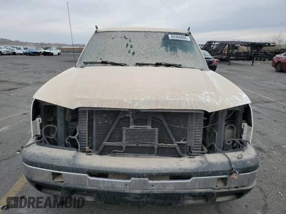 2005 Chevrolet Silverado 1500 LS z VIN 1GCEC14V85Z129423, wystawiony jako Copart lot #89366865 z przebiegiem 139 045 mil mil oraz Szkoda całkowita • Salvage title. Historia ofert i sprzedaży dostępna na DreamBid. Obrazek 5.