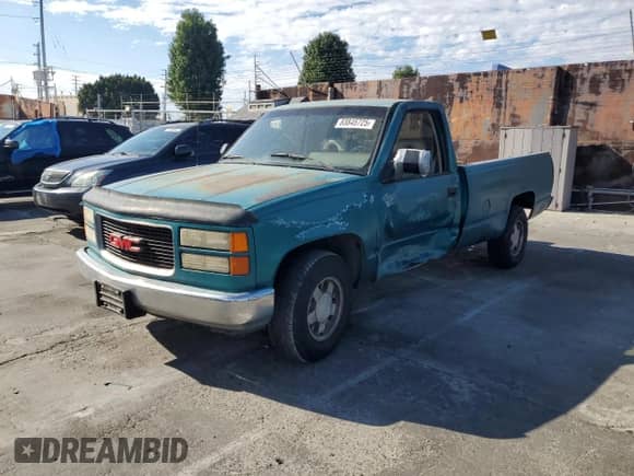 1994 GMC Sierra 1500 z VIN 1GTEC14Z4RZ523395, wystawiony jako Copart lot #83845725 z przebiegiem 322 231 mil mil oraz Szkoda całkowita • Salvage title. Historia ofert i sprzedaży dostępna na DreamBid. Obrazek 1.