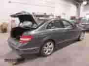 2010 Mercedes-Benz C 300 Sport с VIN WDDGF8BB6AR122164, выставлен на аукционе IAAI как лот 42026446 с пробегом 130 229 миль миль и . История ставок и продаж доступна на DreamBid. Изображение 4.