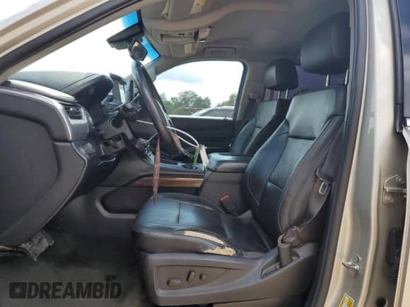 2015 Chevrolet Suburban LT с VIN 1GNSCJKC9FR279344, выставлен на аукционе Copart как лот 65216185 с пробегом 293 026 миль миль и Списание • Salvage title. История ставок и продаж доступна на DreamBid. Изображение 7.
