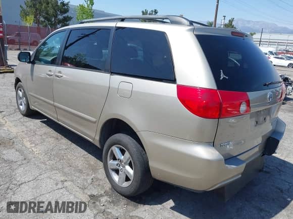 2008 Toyota Sienna LE с VIN 5TDZK23C28S141289, выставлен на аукционе IAAI как лот 41949583 с пробегом 114 051 миль миль и . История ставок и продаж доступна на DreamBid. Изображение 3.