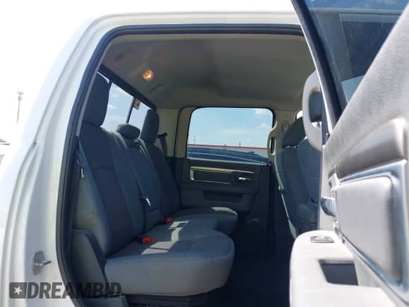 2017 Ram 1500 Big Horn z VIN 1C6RR7LG8HS641483, wystawiony jako IAAI lot #42557942 z przebiegiem 128 219 mil mil oraz . Historia ofert i sprzedaży dostępna na DreamBid. Obrazek 8.