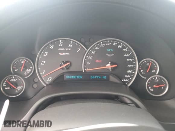2007 Chevrolet Corvette Z06 с VIN 1G1YY26E975113252, выставлен на аукционе Copart как лот 82185975 с пробегом 36 774 миль миль и Списание • Salvage title. История ставок и продаж доступна на DreamBid. Изображение 9.