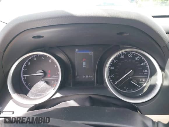 2021 Toyota Camry LE with VIN 4T1C11AK8MU601313, listed as a IAAI auction lot 43383218 with 34,384 mi miles and . Bid and sale history available at DreamBid. Image 7.