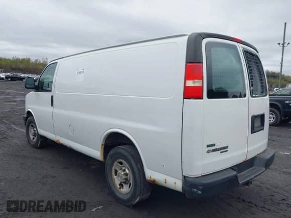 2012 Chevrolet Express Cargo with VIN 1GCWGFFA8C1124475, listed as a IAAI auction lot 43460238 with 381,619 mi miles and . Bid and sale history available at DreamBid. Image 3.