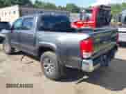 2017 Toyota Tacoma SR5 with VIN 3TMCZ5AN0HM102398, listed as a IAAI auction lot 43141321 with 136,440 mi miles and . Bid and sale history available at DreamBid. Image 15.