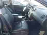 2011 Nissan Murano SV z VIN JN8AZ1MW6BW166669, wystawiony jako IAAI lot #43146522 z przebiegiem 138 400 mil mil oraz . Historia ofert i sprzedaży dostępna na DreamBid. Obrazek 5.