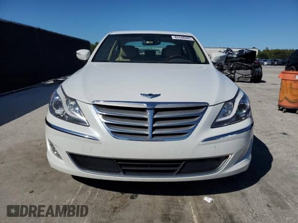2012 Hyundai Genesis 4.6L z VIN KMHGC4DF1CU204536, wystawiony jako Copart lot #82448945 z przebiegiem 49 923 mil mil oraz Szkoda całkowita • Salvage title. Historia ofert i sprzedaży dostępna na DreamBid. Obrazek 5.