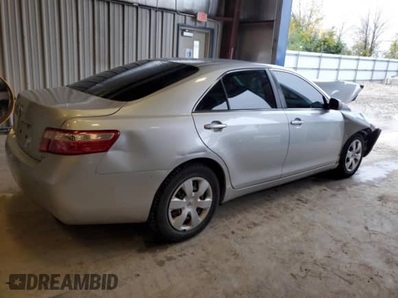 2007 Toyota Camry LE с VIN 4T4BE46KX7R002272, выставлен на аукционе Copart как лот 84968605 с пробегом 209 717 миль миль и На запчасти • Non repairable. История ставок и продаж доступна на DreamBid. Изображение 3.