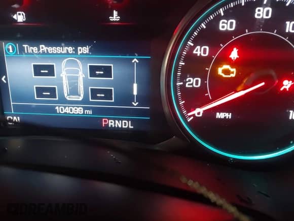 2021 Chevrolet Equinox LT с VIN 2GNAXUEV0M6104102, выставлен на аукционе IAAI как лот 43403131 с пробегом 104 099 миль миль и . История ставок и продаж доступна на DreamBid. Изображение 15.