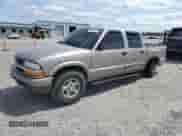 2004 Chevrolet S-10 LS z VIN 1GCDT13X44K126329, wystawiony jako Copart lot #53746255 z przebiegiem 111 387 mil mil oraz Szkoda całkowita • Salvage title. Historia ofert i sprzedaży dostępna na DreamBid. Obrazek 1.
