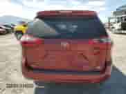 2017 Toyota Sienna LE z VIN 5TDJZ3DC0HS187328, wystawiony jako Copart lot #65073765 z przebiegiem 140 042 mil mil oraz Szkoda całkowita • Salvage title. Historia ofert i sprzedaży dostępna na DreamBid. Obrazek 6.