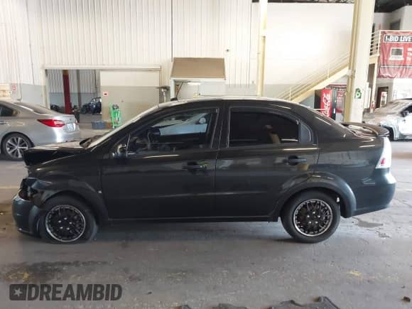 2009 Chevrolet Aveo 1LT с VIN KL1TD56E39B392675, выставлен на аукционе IAAI как лот 43223769 с пробегом 183 219 миль миль и . История ставок и продаж доступна на DreamBid. Изображение 14.