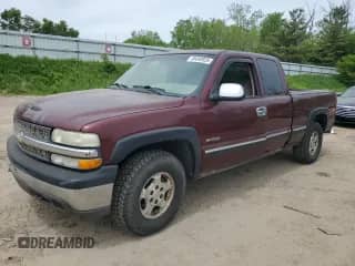 2002 Chevrolet Silverado 1500 LS с VIN 2GCEK19V921388194, выставлен на аукционе Copart как лот 58450925 с пробегом 200 656 миль миль и Чистый • Clean title. История ставок и продаж доступна на DreamBid. Изображение 1.