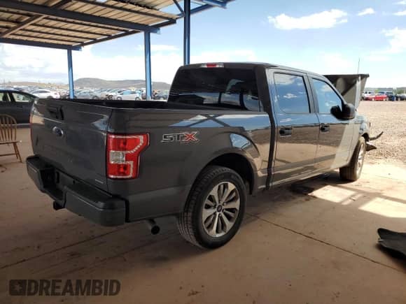 2018 Ford F-150 XL z VIN 1FTEW1CP0JFE16700, wystawiony jako Copart lot #81830355 z przebiegiem 69 898 mil mil oraz Szkoda całkowita • Salvage title. Historia ofert i sprzedaży dostępna na DreamBid. Obrazek 3.