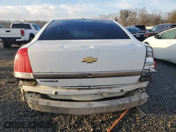 2013 Chevrolet Caprice Police Police с VIN 6G1MK5U25DL825214, выставлен на аукционе Copart как лот 85937874 с пробегом 190 112 миль миль и Списание • Salvage title. История ставок и продаж доступна на DreamBid. Изображение 6.