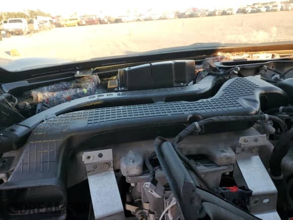 2024 Chevrolet Corvette 3LZ with VIN 1G1YF3D33R5605663, listed as a Copart auction lot 80665714 with Not provided miles and Salvage title. Bid and sale history available at DreamBid. Image 9.