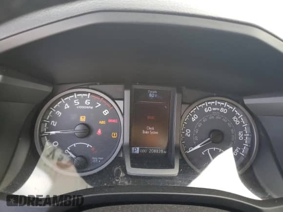 2016 Toyota Tacoma SR5 с VIN 5TFSZ5AN8GX012498, выставлен на аукционе Copart как лот 81961445 с пробегом 208 839 миль миль и Списание • Salvage title. История ставок и продаж доступна на DreamBid. Изображение 9.