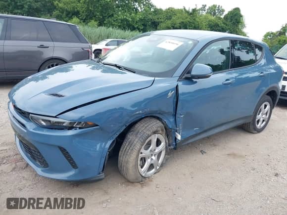 2024 Dodge Hornet GT with VIN ZACNDFAN8R3A14833, listed as a IAAI auction lot 42890696 with 14,158 mi miles and . Bid and sale history available at DreamBid. Image 6.