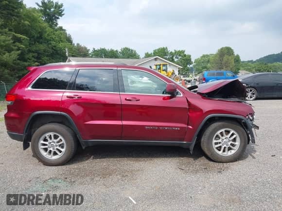 2020 Jeep Grand Cherokee Altitude z VIN 1C4RJFAG2LC341602, wystawiony jako IAAI lot #42684316 z przebiegiem 42 862 mil mil oraz . Historia ofert i sprzedaży dostępna na DreamBid. Obrazek 14.