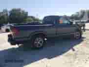 2002 Chevrolet S-10 LS with VIN 1GCCS145X28102414, listed as a Copart auction lot 76543574 with 185,819 mi miles and Salvage title. Bid and sale history available at DreamBid. Image 3.