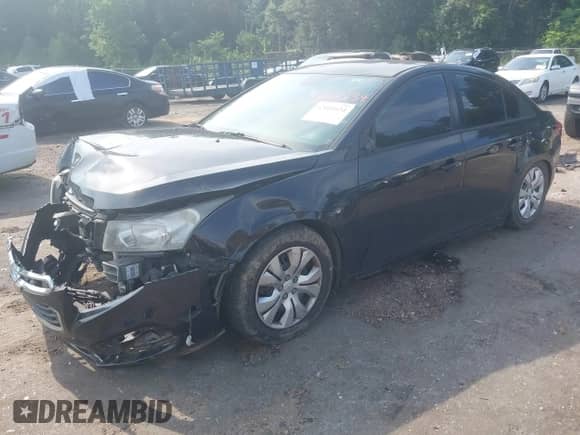 2015 Chevrolet Cruze LS с VIN 1G1PA5SH9F7139693, выставлен на аукционе IAAI как лот 42601634 с пробегом 177 024 миль миль и . История ставок и продаж доступна на DreamBid. Изображение 2.