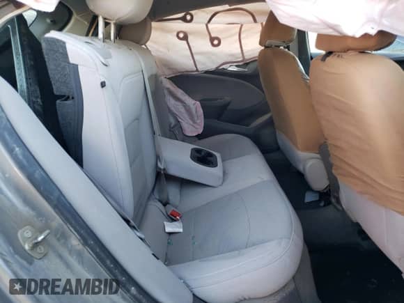 2018 Chevrolet Cruze LT z VIN 3G1BH6SE3JS636492, wystawiony jako Copart lot #80988884 z przebiegiem Nie podano mil oraz Szkoda całkowita • Salvage title. Historia ofert i sprzedaży dostępna na DreamBid. Obrazek 10.