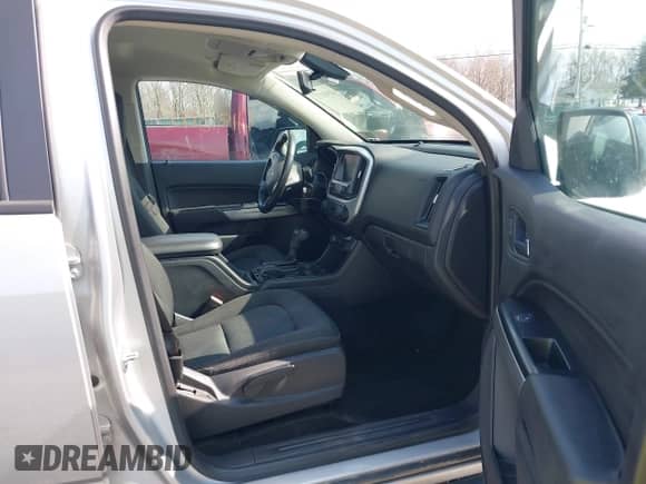 2018 Chevrolet Colorado 4WD LT with VIN 1GCGTCEN7J1125312, listed as a IAAI auction lot 41918172 with 96,429 mi miles and . Bid and sale history available at DreamBid. Image 5.