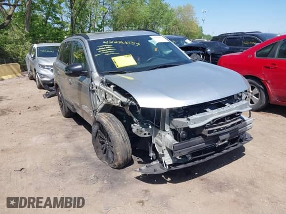 2020 Mitsubishi Outlander SE с VIN JA4AD3A36LZ046820, выставлен на аукционе IAAI как лот 42221057 с пробегом 79 758 миль миль и . История ставок и продаж доступна на DreamBid. Изображение 1.