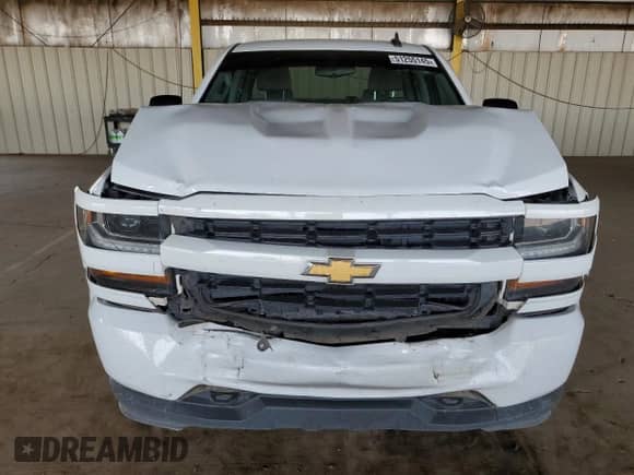 2018 Chevrolet Silverado 1500 Custom с VIN 1GCRCPEC6JZ312315, выставлен на аукционе Copart как лот 51255145 с пробегом 155 626 миль миль и Списание • Salvage title. История ставок и продаж доступна на DreamBid. Изображение 5.