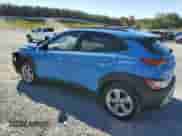 2022 Hyundai Kona SEL z VIN KM8K62AB0NU912271, wystawiony jako Copart lot #86729555 z przebiegiem 26 746 mil mil oraz Szkoda całkowita • Salvage title. Historia ofert i sprzedaży dostępna na DreamBid. Obrazek 2.