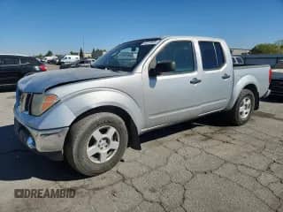 2007 Nissan Frontier SE с VIN 1N6AD07U37C427258, выставлен на аукционе Copart как лот 82277025 с пробегом 161 654 миль миль и Списание • Salvage title. История ставок и продаж доступна на DreamBid. Изображение 1.