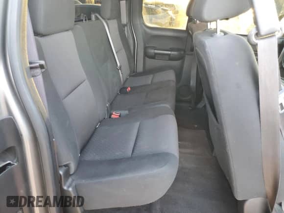 2013 Chevrolet Silverado 1500 LT with VIN 1GCRKSEA6DZ268292, listed as a Copart auction lot 44772415 with 141,580 mi miles and Salvage title. Bid and sale history available at DreamBid. Image 10.