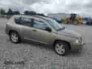 2008 Jeep Compass Sport с VIN 1J8FT47098D660985, выставлен на аукционе Copart как лот 82090525 с пробегом 140 750 миль миль и Списание • Salvage title. История ставок и продаж доступна на DreamBid. Изображение 4.