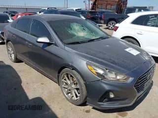 2018 Hyundai Sonata SE with VIN 5NPE24AF7JH643296, listed as a IAAI auction lot 42887042 with 195,120 mi miles and . Bid and sale history available at DreamBid. Image 1.