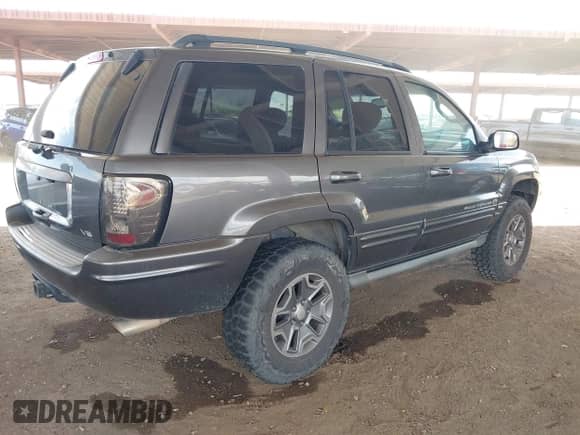 2002 Jeep Grand Cherokee Overland с VIN 1J8GW68JX2C104082, выставлен на аукционе IAAI как лот 42197330 с пробегом 142 167 миль миль и . История ставок и продаж доступна на DreamBid. Изображение 4.
