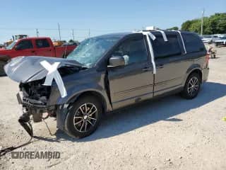 2015 Dodge Grand Caravan R/T with VIN 2C4RDGEG7FR683582, listed as a Copart auction lot 68546265 with Not provided miles and Salvage title. Bid and sale history available at DreamBid. Image 1.