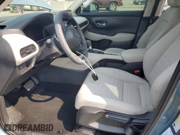 2025 Honda HR-V LX with VIN 3CZRZ2H37SM780693, listed as a Copart auction lot 71285475 with 1,809 mi miles and Salvage title. Bid and sale history available at DreamBid. Image 7.