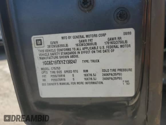 2000 Chevrolet Silverado 1500 LS z VIN 1GCEC19TXYZ138247, wystawiony jako Copart lot #65799485 z przebiegiem 291 219 mil mil oraz Szkoda całkowita • Salvage title. Historia ofert i sprzedaży dostępna na DreamBid. Obrazek 9.