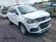 2017 Chevrolet Trax LT z VIN KL7CJLSBXHB218518, wystawiony jako IAAI lot #43059229 z przebiegiem 142 433 mil mil oraz . Historia ofert i sprzedaży dostępna na DreamBid. Obrazek 1.