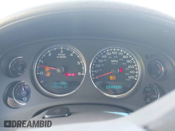 2007 Chevrolet Tahoe LTZ с VIN 1GNFC130X7R105323, выставлен на аукционе IAAI как лот 42533832 с пробегом 230 946 миль миль и . История ставок и продаж доступна на DreamBid. Изображение 7.