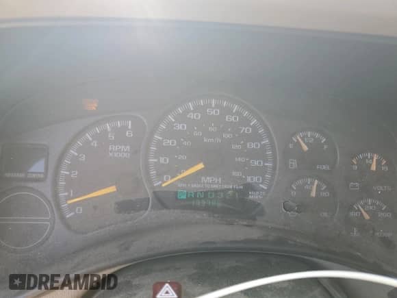 2000 GMC Sierra 1500 SLE with VIN 2GTEK19T9Y1240716, listed as a Copart auction lot 63108115 with 173,788 mi miles and Salvage title. Bid and sale history available at DreamBid. Image 9.