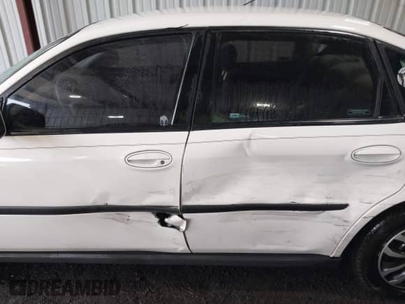 2001 Chevrolet Impala with VIN 2G1WF55E119285530, listed as a IAAI auction lot 42077633 with 163,723 mi miles and . Bid and sale history available at DreamBid. Image 14.