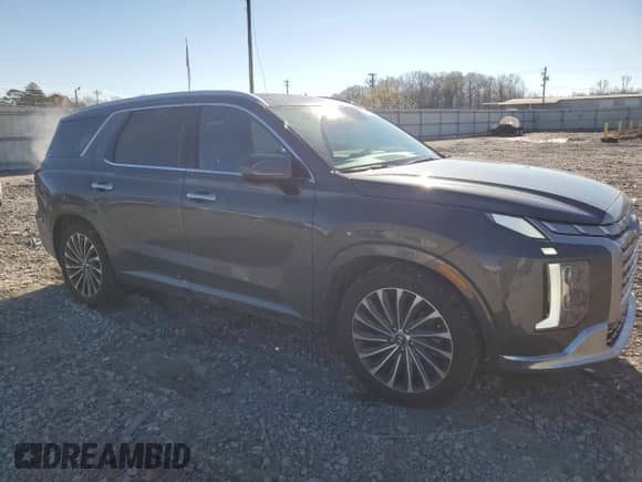 2023 Hyundai Palisade Calligraphy with VIN KM8R7DGE1PU569255, listed as a Copart auction lot 82772213 with 21,003 mi miles and . Bid and sale history available at DreamBid. Image 4.