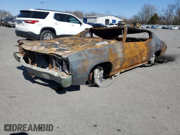 1972 Chevrolet Chevelle with VIN 1D37F2B573654, listed as a Copart auction lot 47596305 with Not provided miles and Salvage title. Bid and sale history available at DreamBid. Image 1.