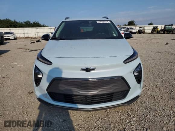 2022 Chevrolet Bolt EUV LT с VIN 1G1FY6S09N4119113, выставлен на аукционе Copart как лот 67189575 с пробегом 27 289 миль миль и Списание • Salvage title. История ставок и продаж доступна на DreamBid. Изображение 5.